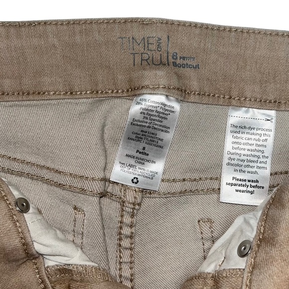 Time and Tru bootcut kaki pants. Size 8 petite. - Picture 2 of 4